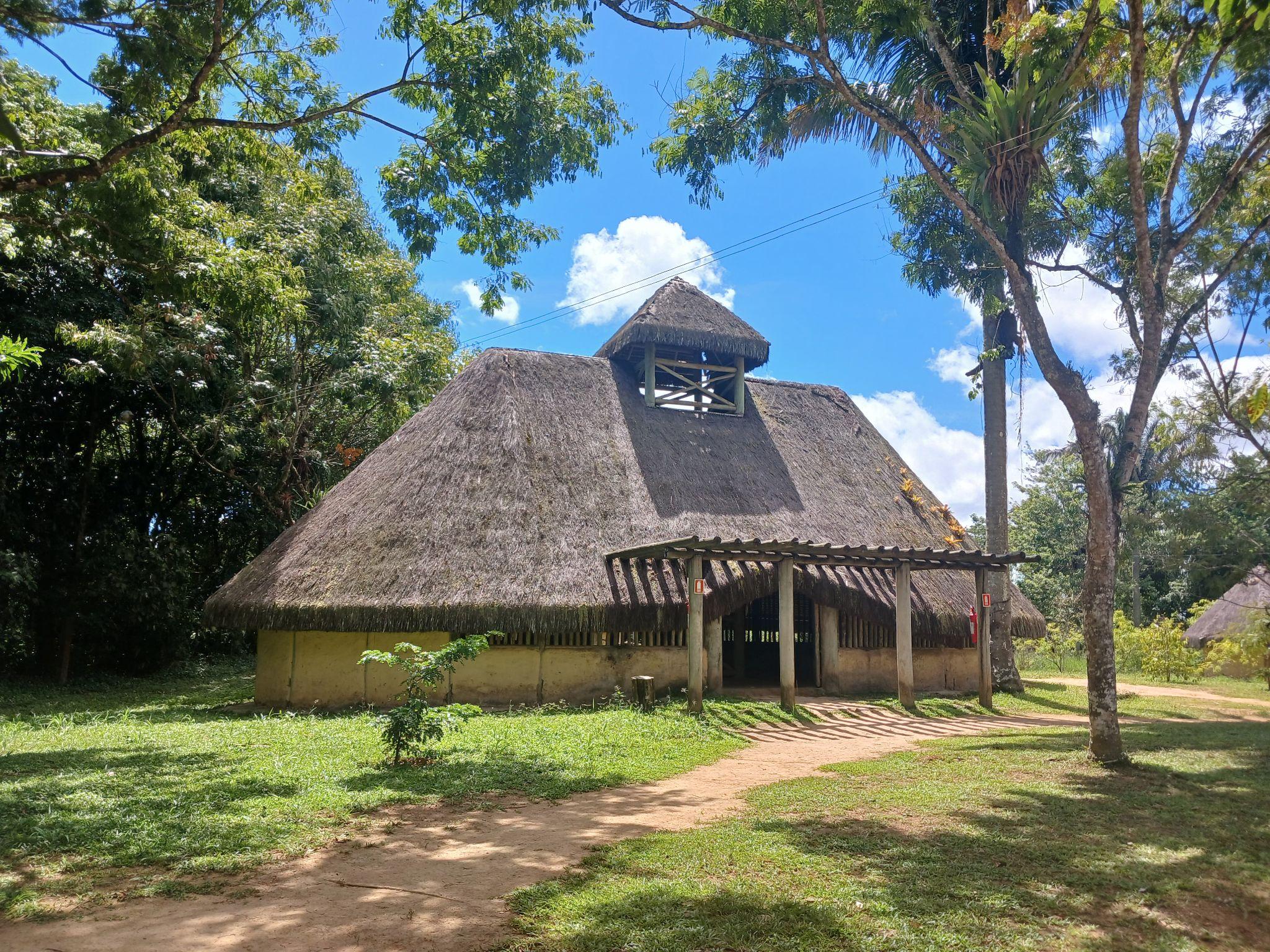 Parque Memorial Quilombo dos Palmares — estruturas reconstruídas do mocambo que inspiraram a organização social dos Mutuns
